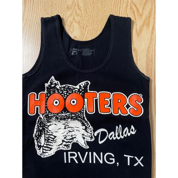 B20 Hooters Girl Uniform Tank from Irving Texas Black size Xxs - Picture 2 of 4